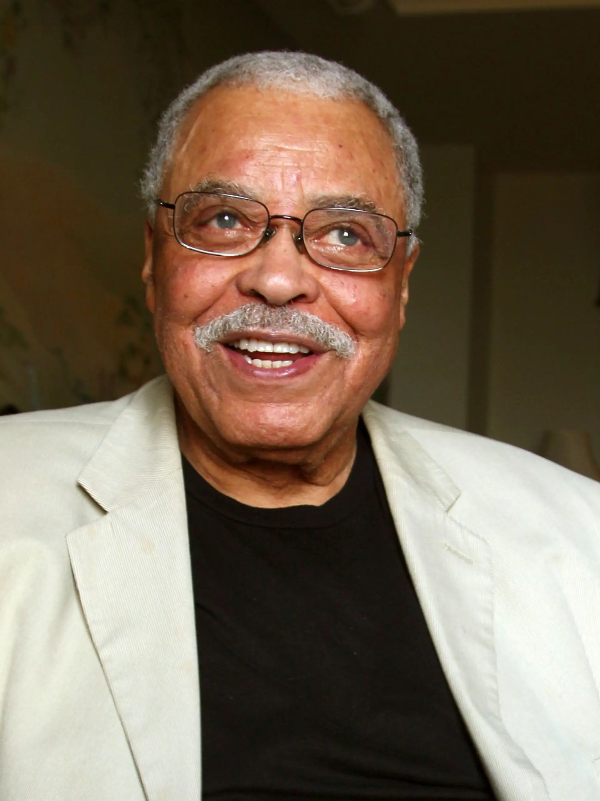 Bild zu: "Trauer um Hollywood-Star James Earl Jones"