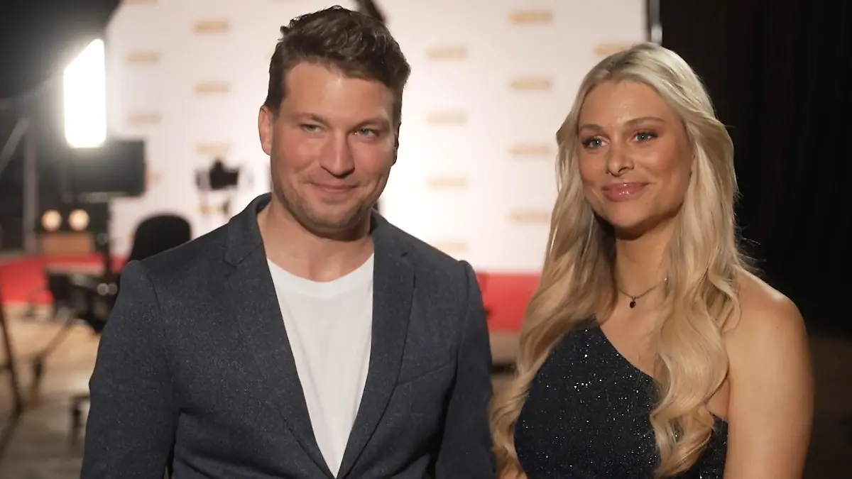 Raúl und Vanessa geben  im Sommerhaus ihr Pärchen-Debüt „Wir sind eine Wand“