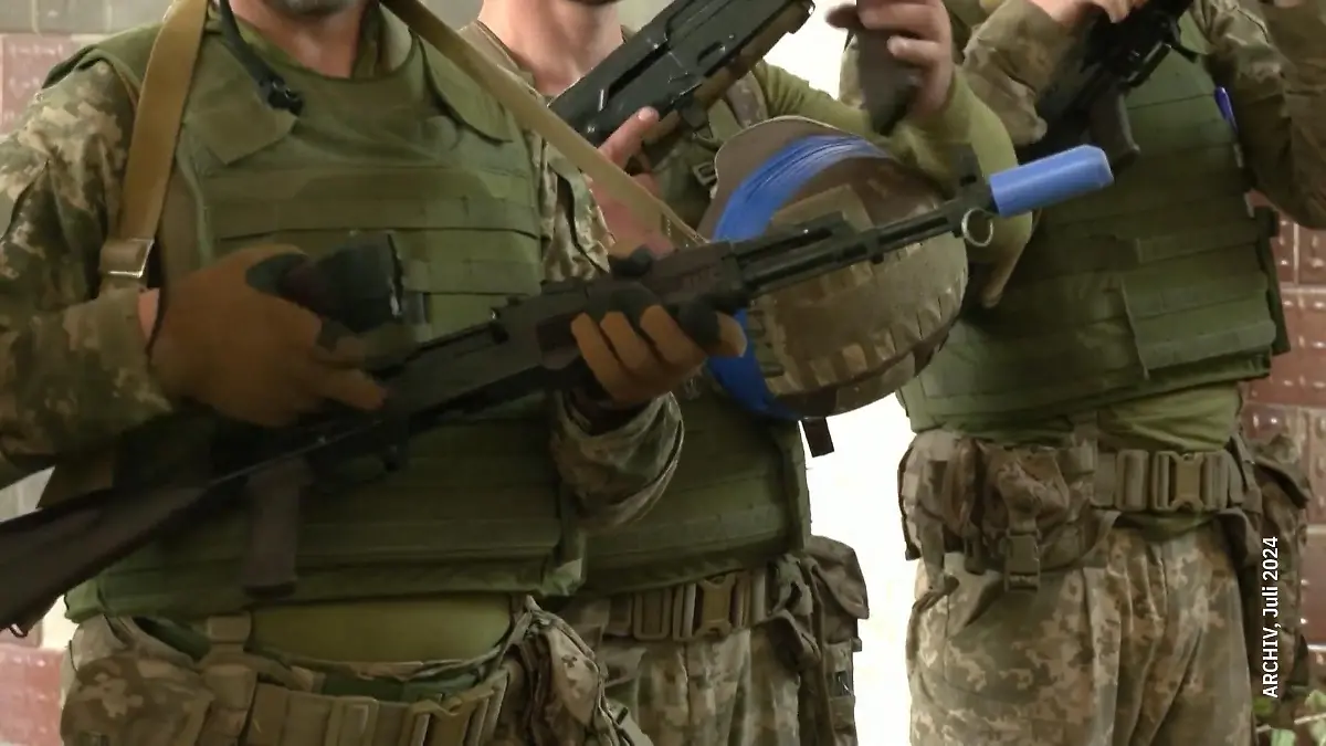 Oekraïense Straftäter-berichten van Kampf gegen Russland Begnadigung in Aussicht