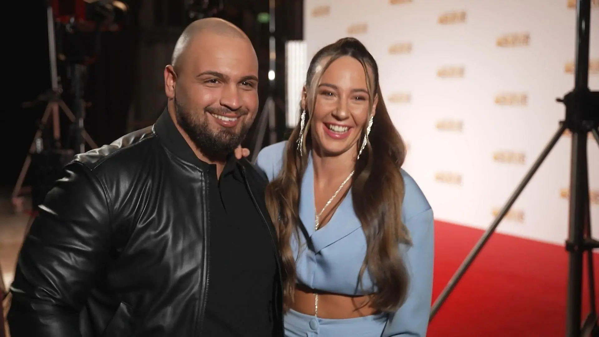 Mit ganz viel Temperament ins „Sommerhaus der Stars” Alessia Herren und ihr Can