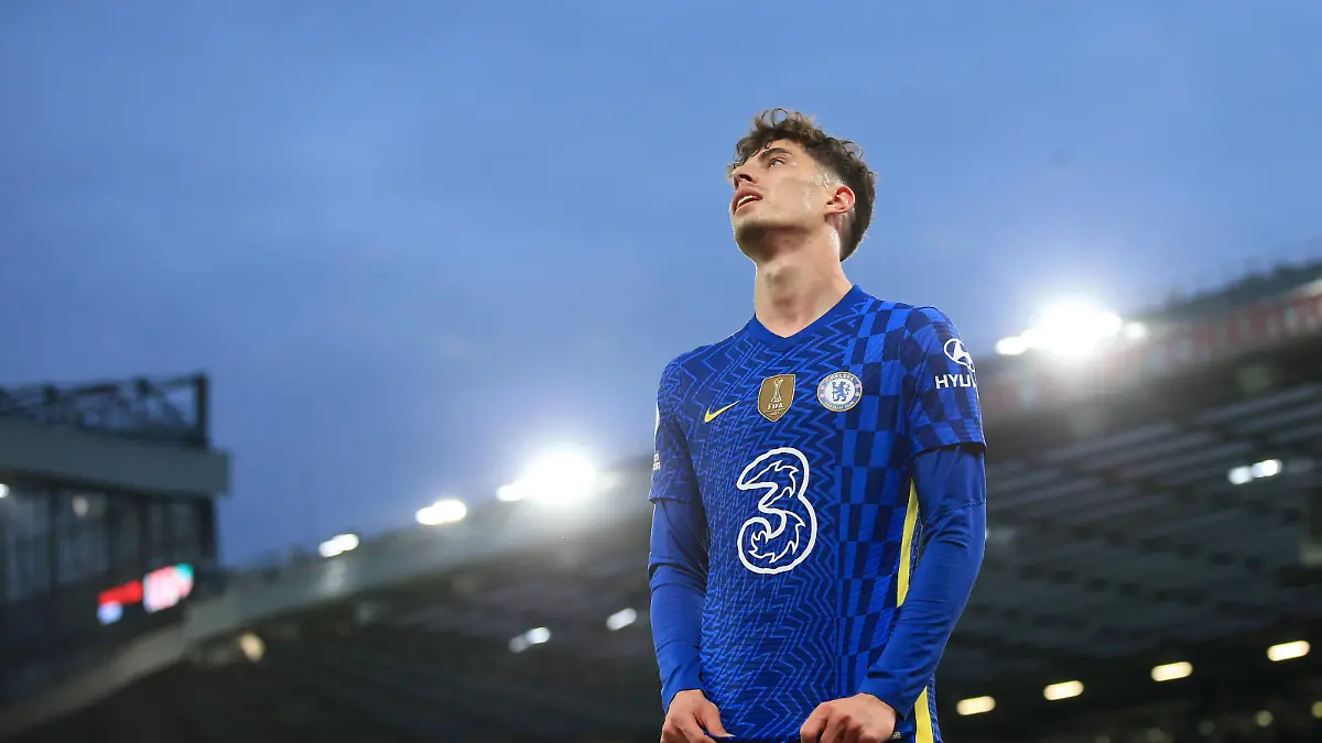 Sport Themen der Woche KW17 Sport Bilder des Tages Football - Premier League - Manchester United, ManU v Chelsea 28th April 2022 - Premier League - Manchester United v Chelsea - Kai Havertz of Chelsea looks dejected - Photo: Simon Stacpoole / Offside. Manchester UK *** Fußball Premier League Manchester United gegen Chelsea 28. April 2022 Premier League Manchester United gegen Chelsea Kai Havertz von Chelsea sieht niedergeschlagen aus Foto Simon Stacpoole Abseits Manchester UK PUBLICATIONxINxGERxSUIxAUTxONLY Copyright: xSimonxStacpoolexOffside