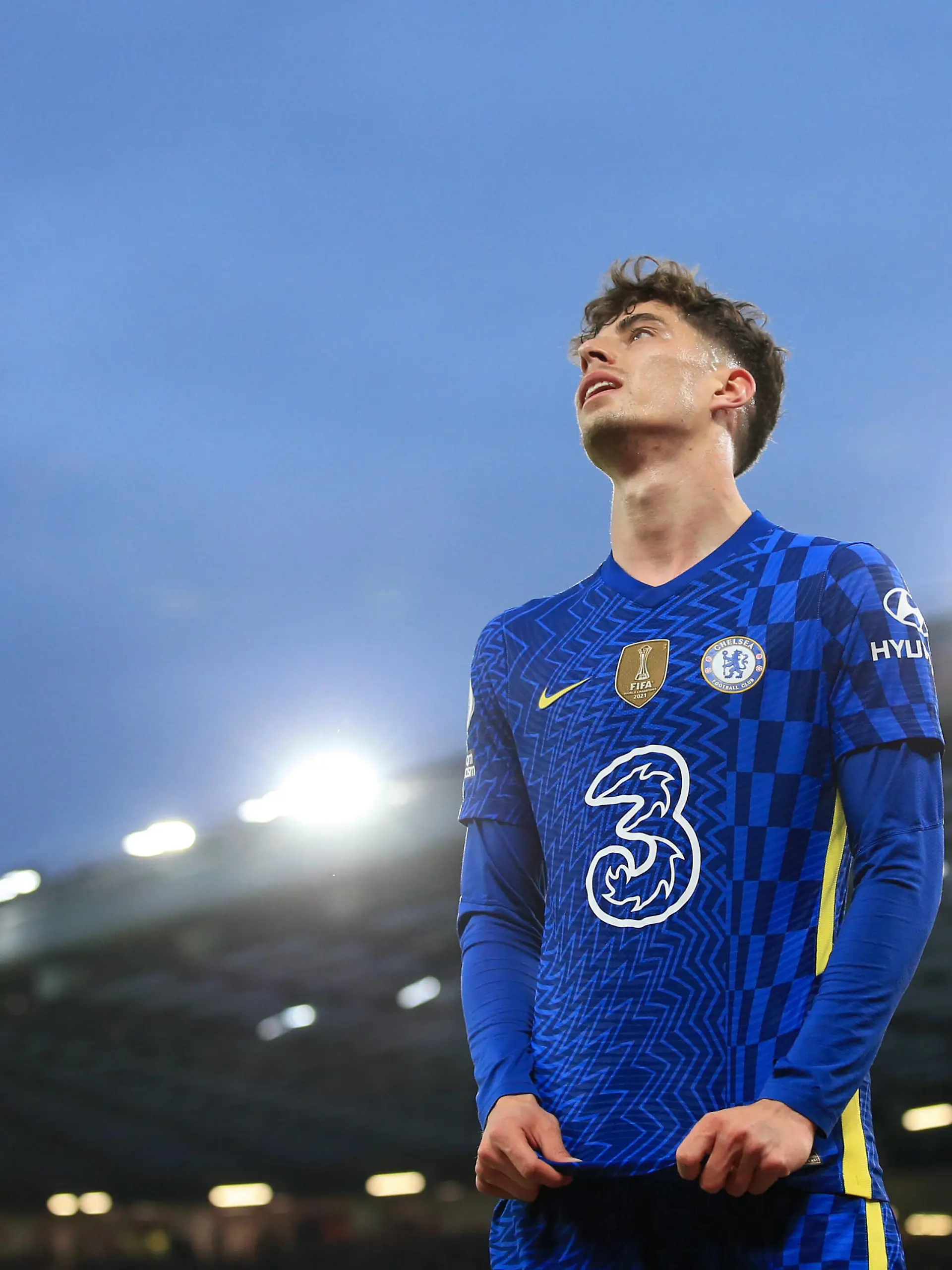 Sport Themen der Woche KW17 Sport Bilder des Tages Football - Premier League - Manchester United, ManU v Chelsea 28th April 2022 - Premier League - Manchester United v Chelsea - Kai Havertz of Chelsea looks dejected - Photo: Simon Stacpoole / Offside. Manchester UK *** Fußball Premier League Manchester United gegen Chelsea 28. April 2022 Premier League Manchester United gegen Chelsea Kai Havertz von Chelsea sieht niedergeschlagen aus Foto Simon Stacpoole Abseits Manchester UK PUBLICATIONxINxGERxSUIxAUTxONLY Copyright: xSimonxStacpoolexOffside