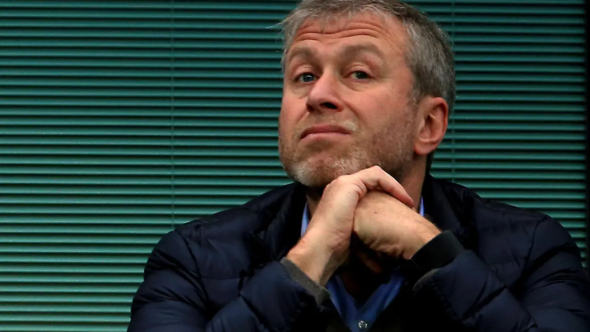 Roman Abramovich File Photo. File photo dated 19-12-2015 of Chelsea FC owner Roman Abramovich who has been disqualified as a director of Chelsea, the Premier League has announced. Issue date: Saturday March 12, 2022. See PA story SOCCER Chelsea. Photo credit should read Adam Davy/PA Wire. URN:65798631