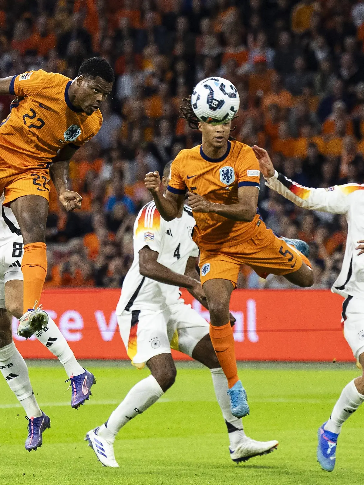 Holland und Deutschland trennen sich 2:2