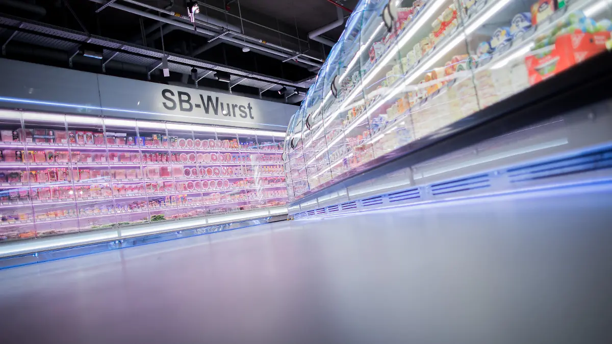 Edeka und Marktkauf rufen eine Geflügel-Fleischwurst zurück.