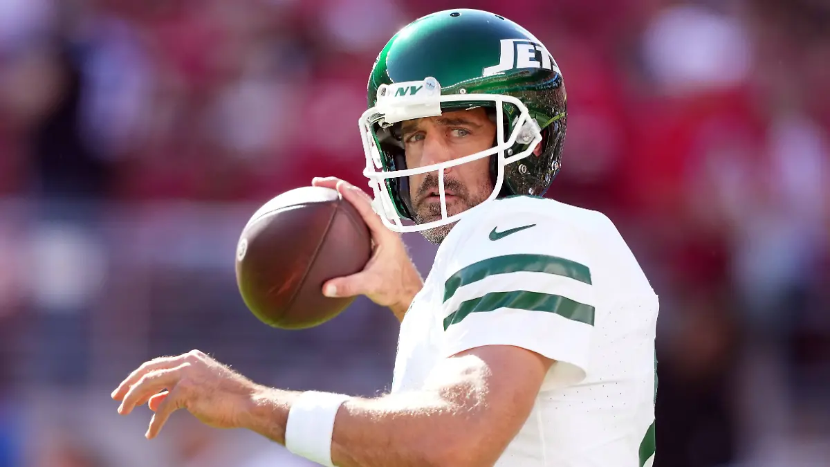 Aaron Rodgers feiert gegen die 49ers sein Comeback