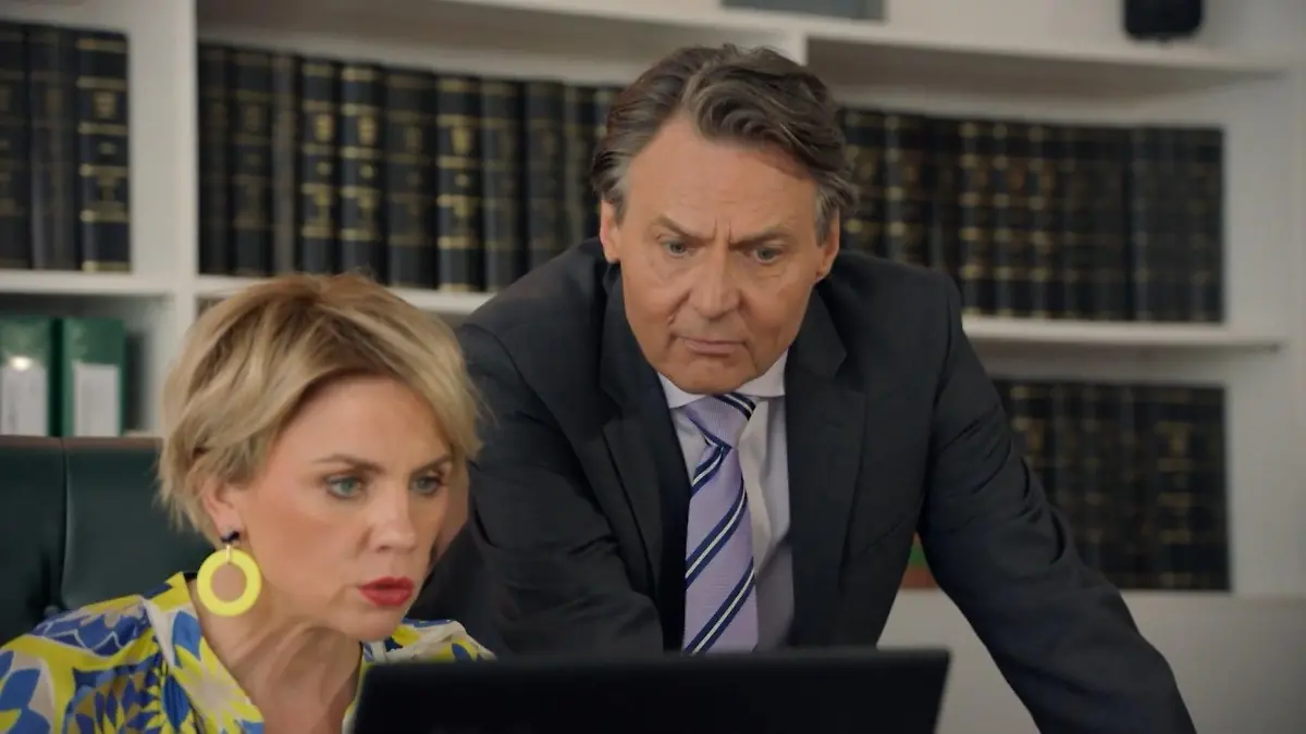 Jo findet eine Spur zu seinen Kindern GZSZ-Folge 8110 vom 13. September 2024 auf RTL+