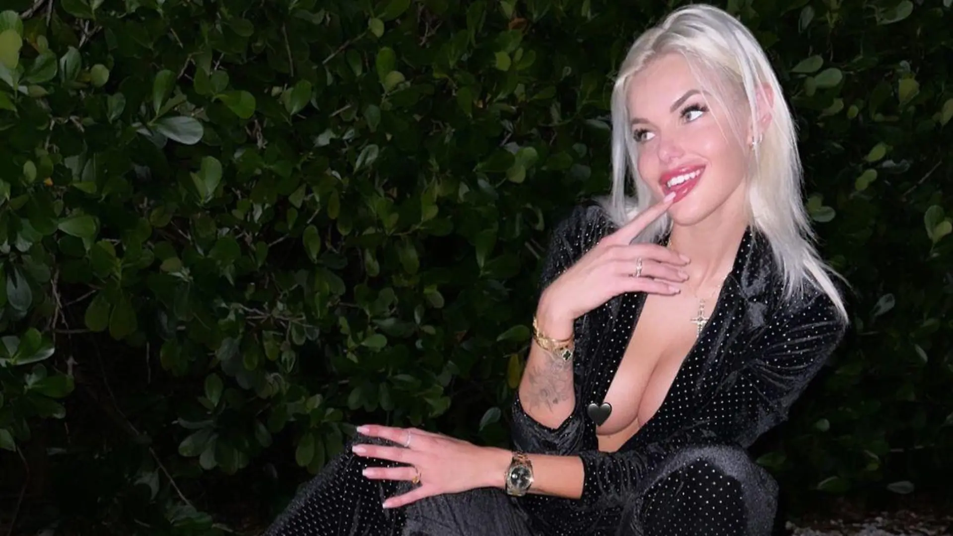 Sofya Zhuk steigt in die Erotik-Branche ein.