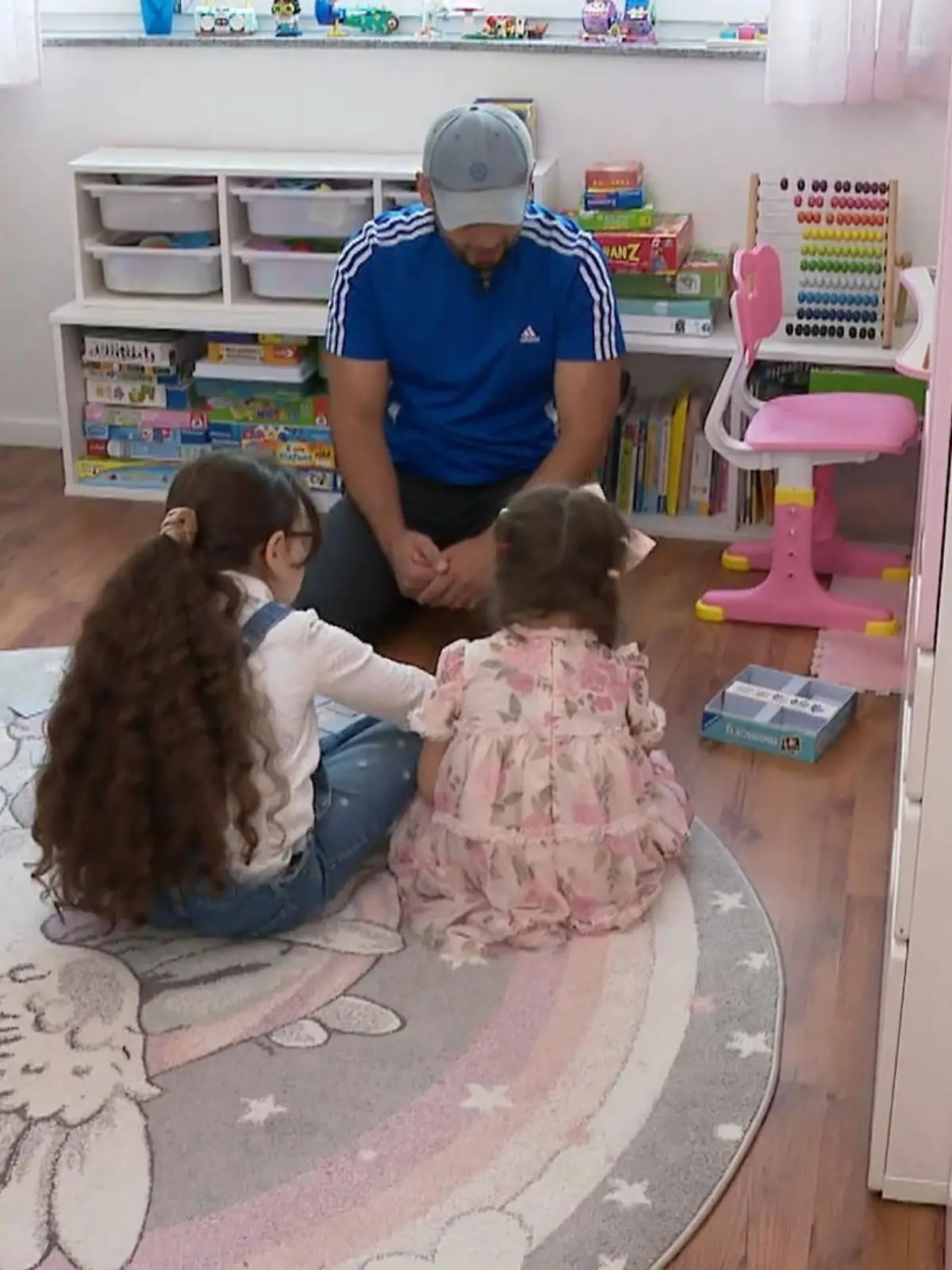Bild zu: "Kinderlärm sorgt für Zoff vor Gericht"