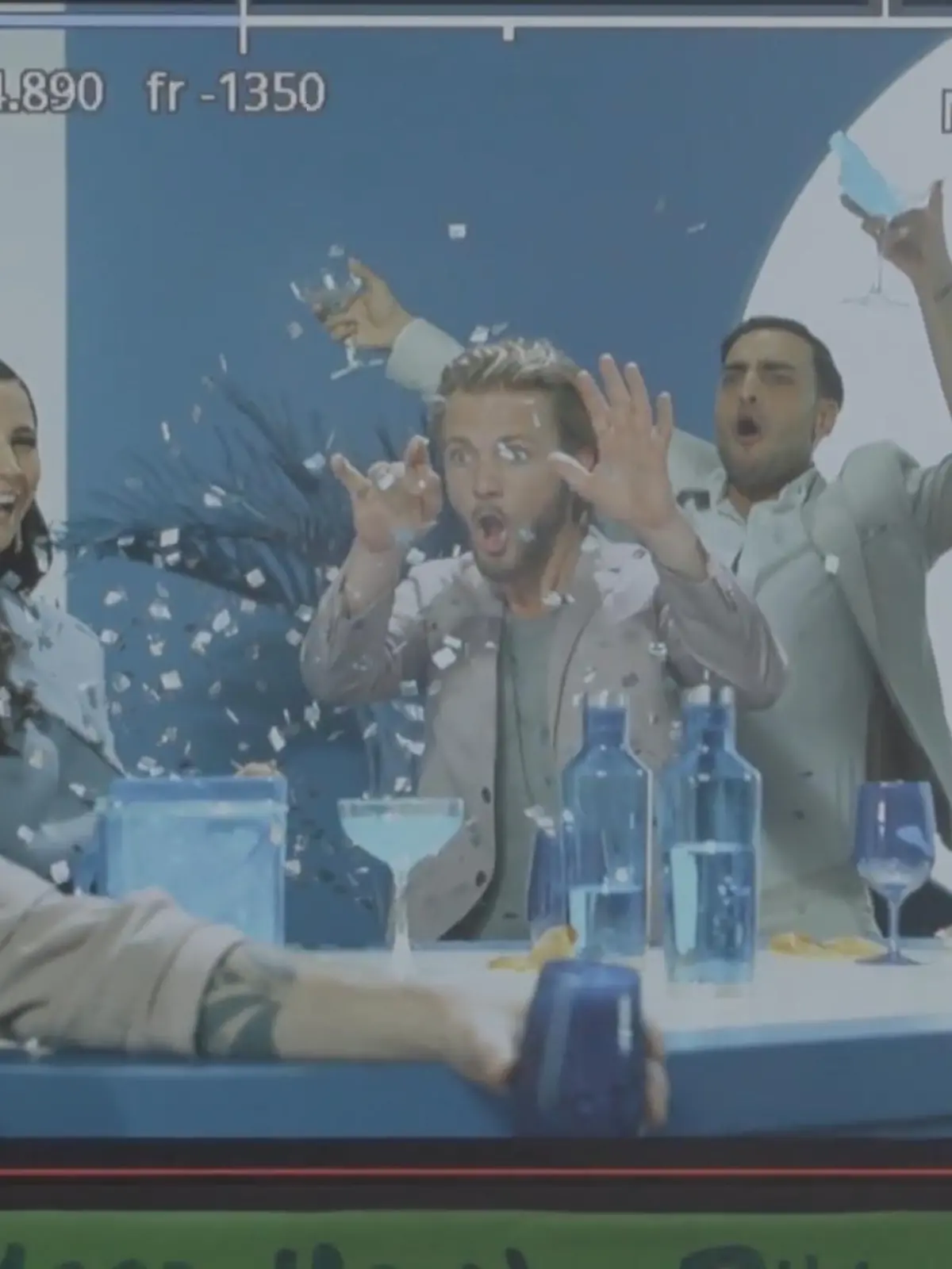 Bild zu: ""Ziemlich geil" - Die Stars feiern im Partytrailer ab!"