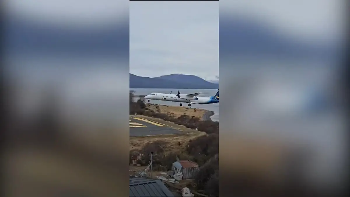 Flugzeug setzt mit Heck auf Beinahe-Unglück in Chili