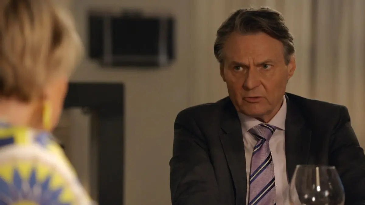 Jo zweifelt an seinem Plan GZSZ-Folge 8111 vom 16. September 2024 auf RTL+