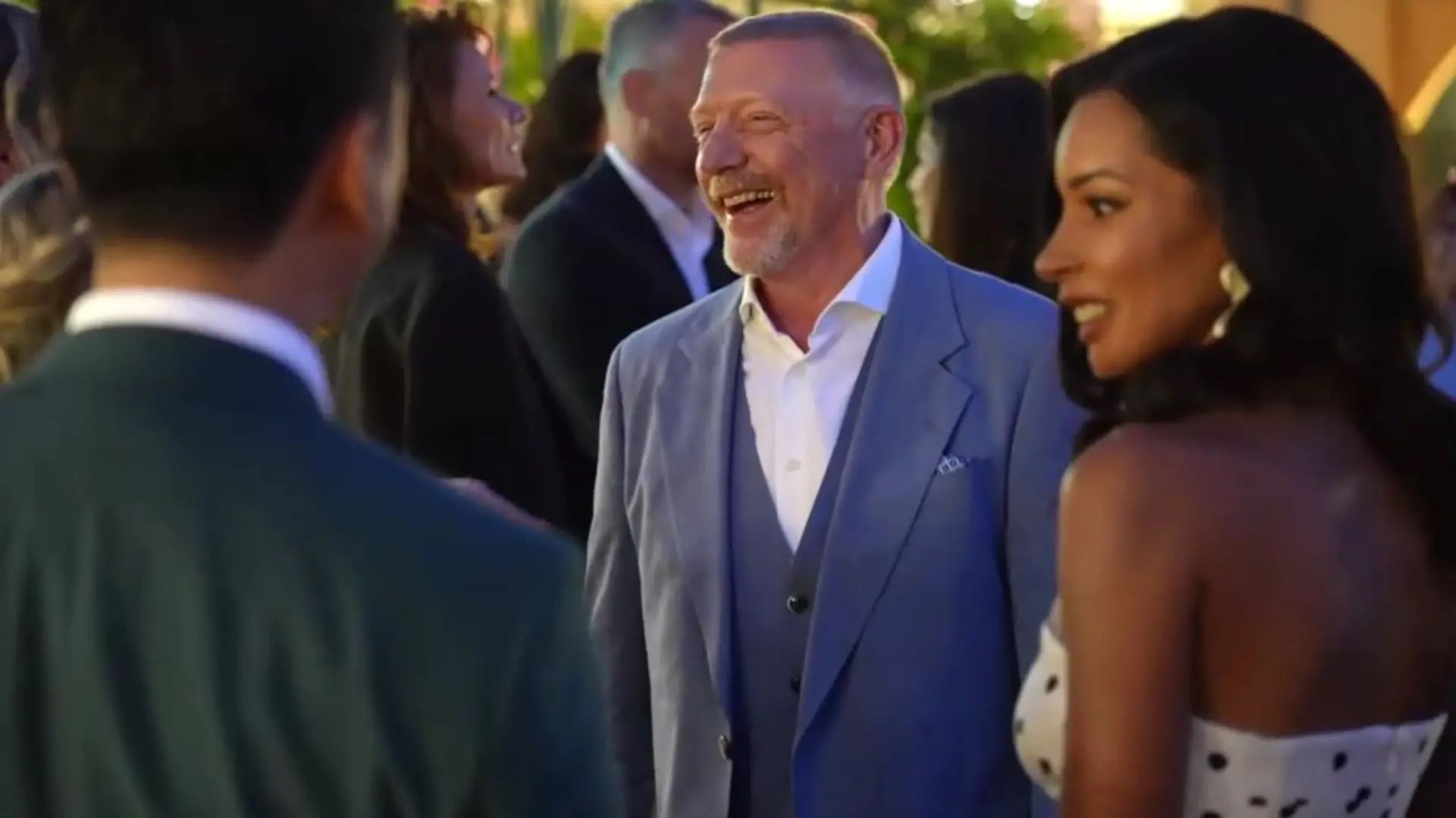 Ausgelassen und über beide Ohren strahlend: Boris Becker und seine Lilian nehmen die Gäste in Empfang.