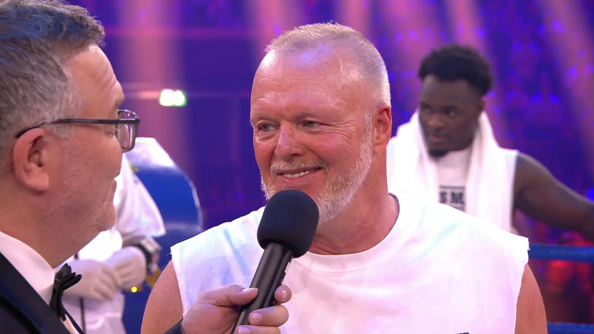 Stefan Raab kündigt weitere Shows an