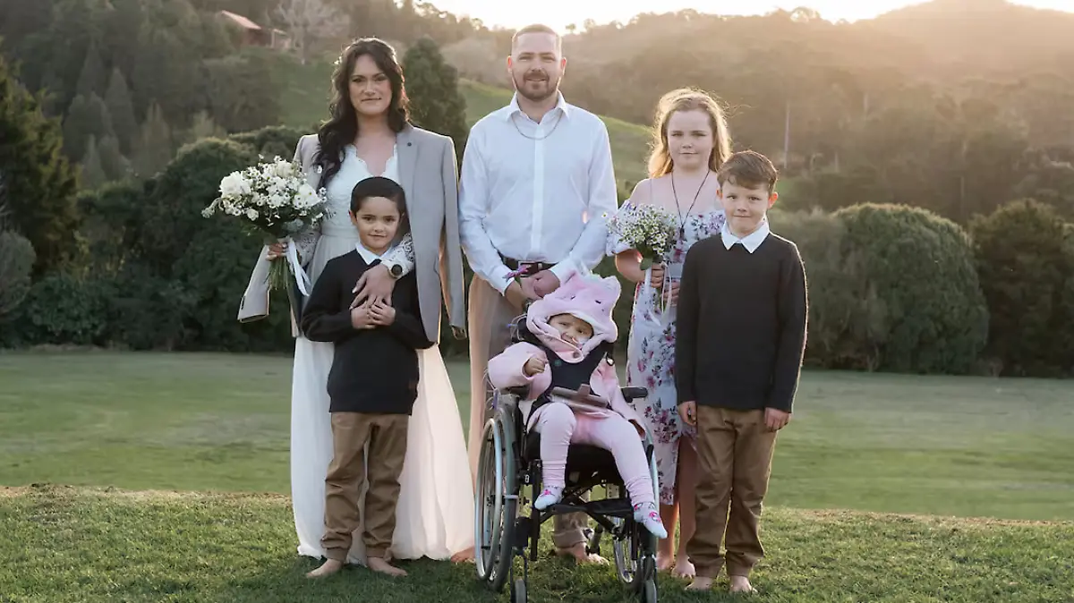 Riss und Ray Nicholl entschieden sich nach Daisys Erkrankung, zu heiraten. „Wir wollten es jetzt machen, weil wir nicht wussten, wie es mit ihr weitergeht.”