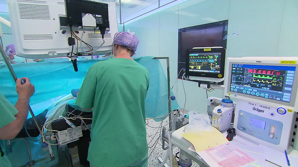 Notdienste gewährleistet Ärztestreik an Kliniken