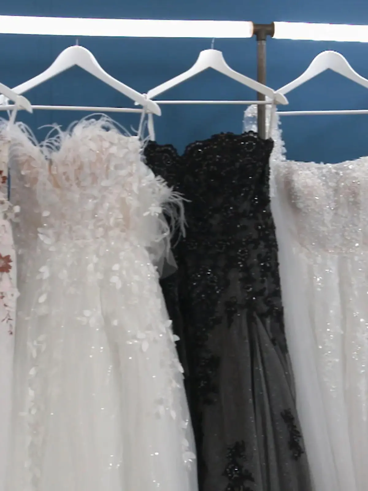 Bild zu: "Wirklich jedes Kleid ist einzigartig"