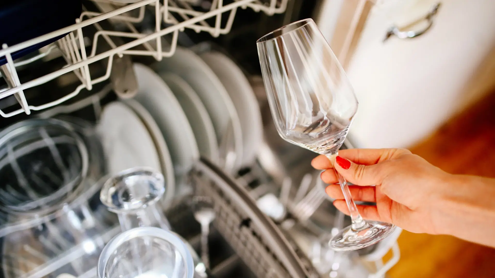 Spülmaschinenfest: Fünf Produkte dürfen in die Maschine