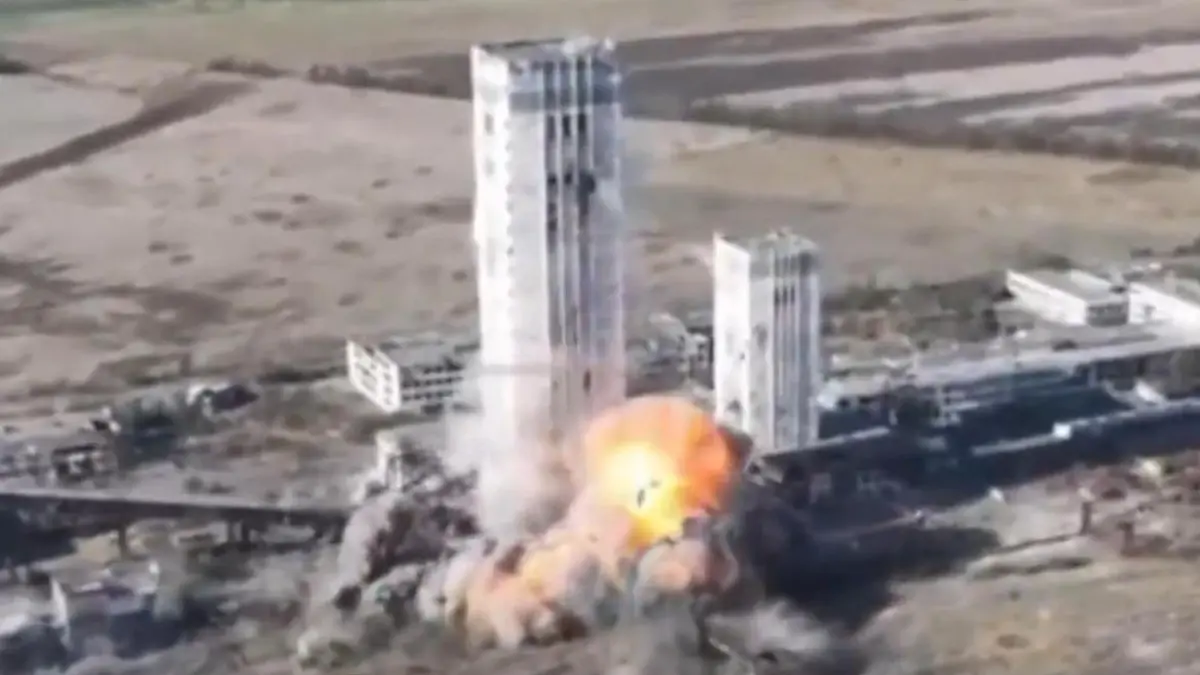 Rusland sprong uit Oekraïne Bergwerk Umkämpfter Frontabschnitt