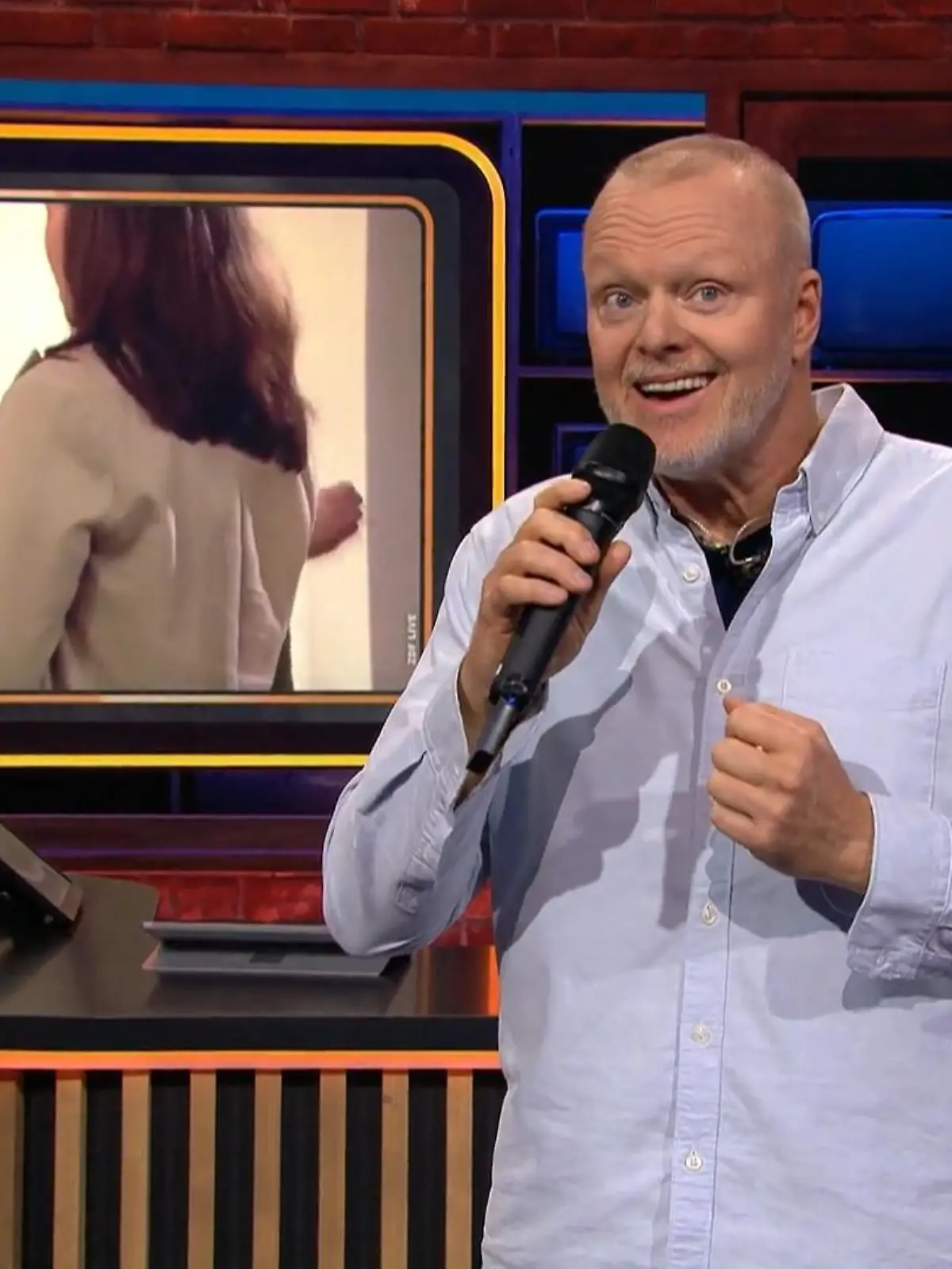 Stefan Raab ist zurück im TV und das mit seiner eigenen Show. 