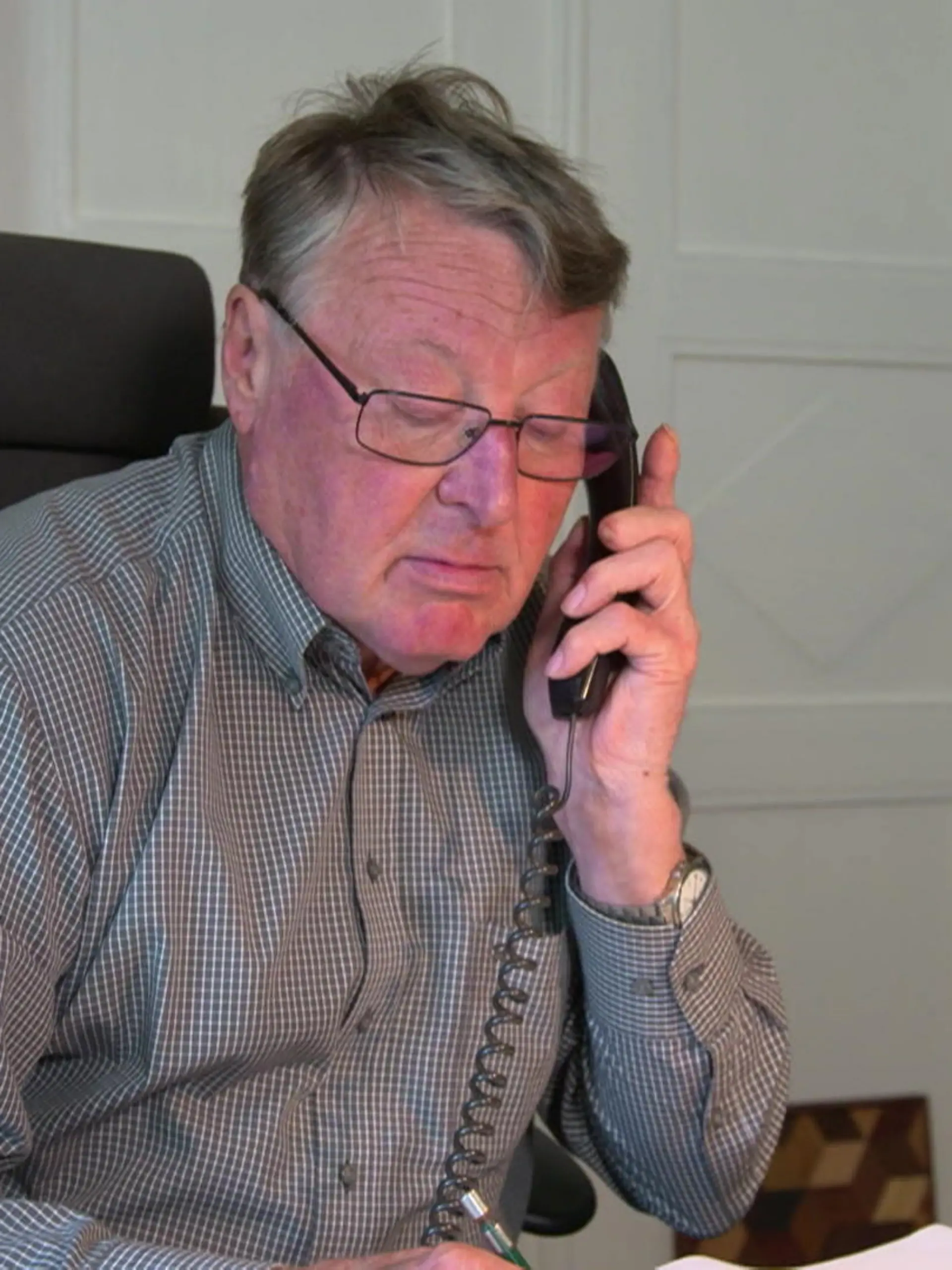 Bild zu: "Fake-Brief von der Sparkasse! Rentner Christian Blei (72) verliert sein ganzes Erspartes "