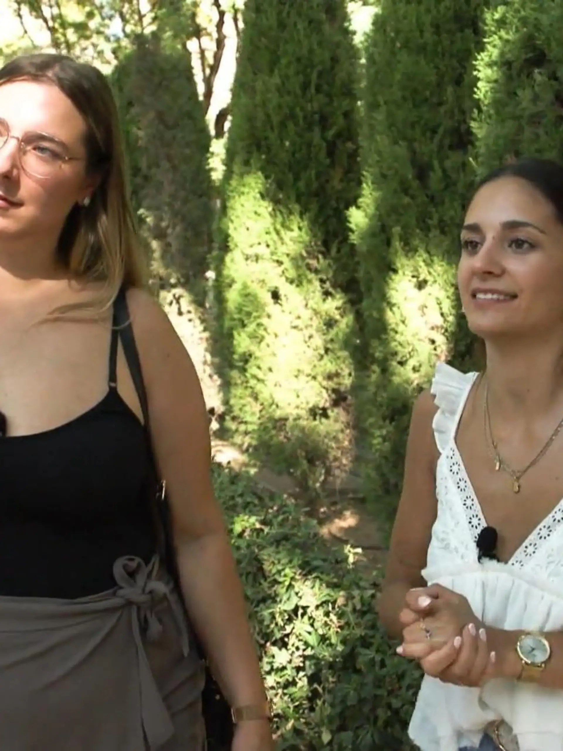 Joelina und Jada Karabas im RTL-Interview.
