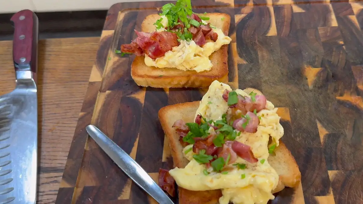 Rührei auf Toast Hensslers schnelle Nummer