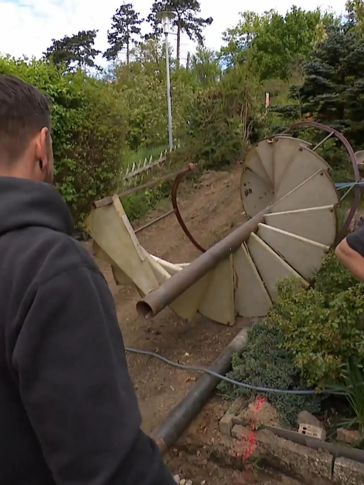 Bild zu: "Die Wendeltreppe sorgt für Herausforderungen"