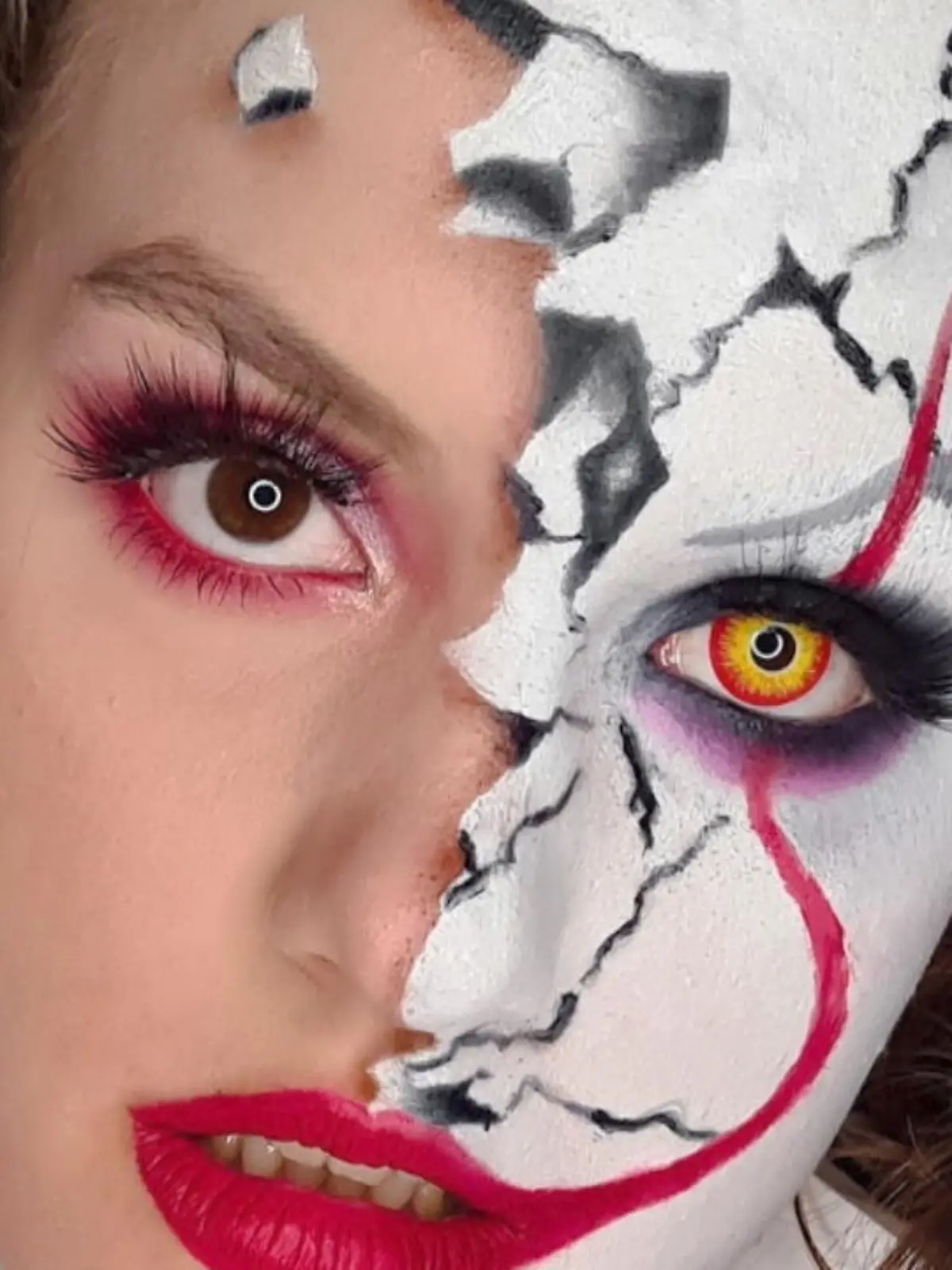 Ihr Gesicht ist ihre Leinwand. Egal ob als Grusel-Puppe, Horror-Clown oder Medusa, die dreidimensionalen Motive im Gesicht von Jasmin Jutzas aus Delmenhorst sind echte Kunstwerke. Dabei ist ihr buntes Hobby ein starker Kontrast zu der Ausbildung der 21-Jährigen. Wie krass ihre Verwandlungen aussehen, sehen Sie im Video.