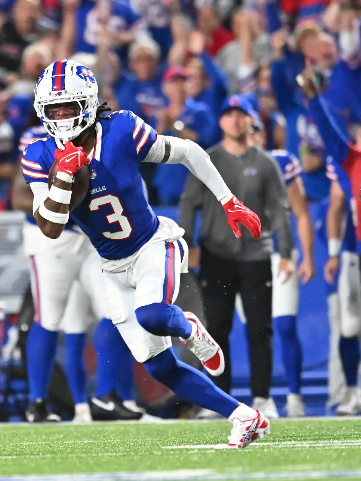 Bild zu: "Dominante Buffalo Bills überrollen harmlose Jaguars"