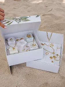 Schmuck-Adventskalender 2024 von Purelei