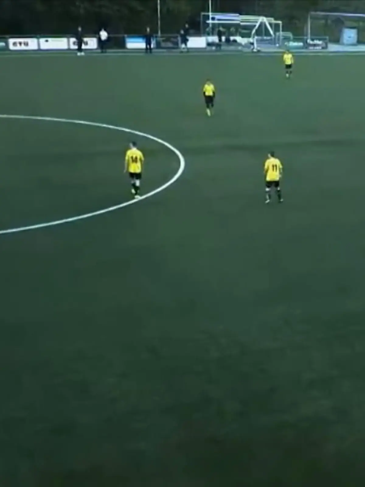 Bild zu: "Gewalt bei Fußballspiel"