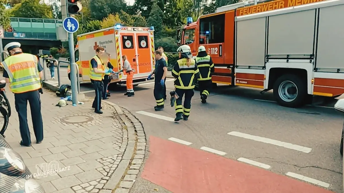 Jonathan und Mathis sichern die Unfallstelle Reanimation in Memmingen