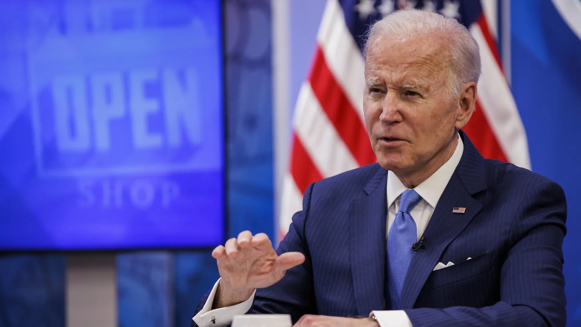 U.S. President Joe Biden speaks while meeting with small business owners in the Eisenhower Executive Office Building in Washington, D.C., U.S., on Thursday, April 28, 2022. Biden is expected to discuss the small business boom during Biden s term in office according to the White House. PUBLICATIONxINxGERxSUIxAUTxHUNxONLY WASP20220428121 SamuelxCorum