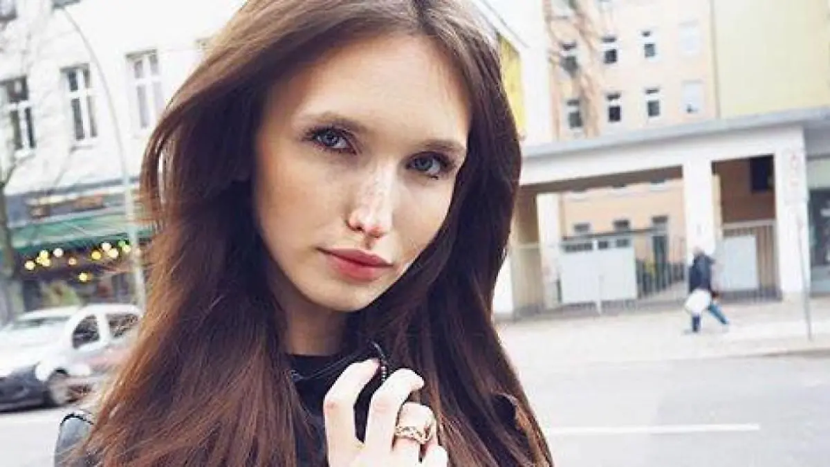 Anna Wilken hat den Sprung von GNTM zur Haute Couture geschafft.