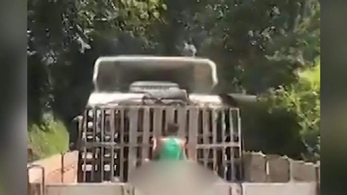 Dat is de laster! Paar hoed Sex auf Ladefläche Sterf sinds vol in Fahrt!