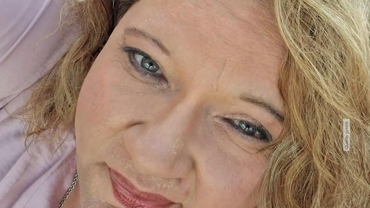 Andrea (46) roerbt nach Restaurantbesuch in Schwandorf Tod durch Tortellini?