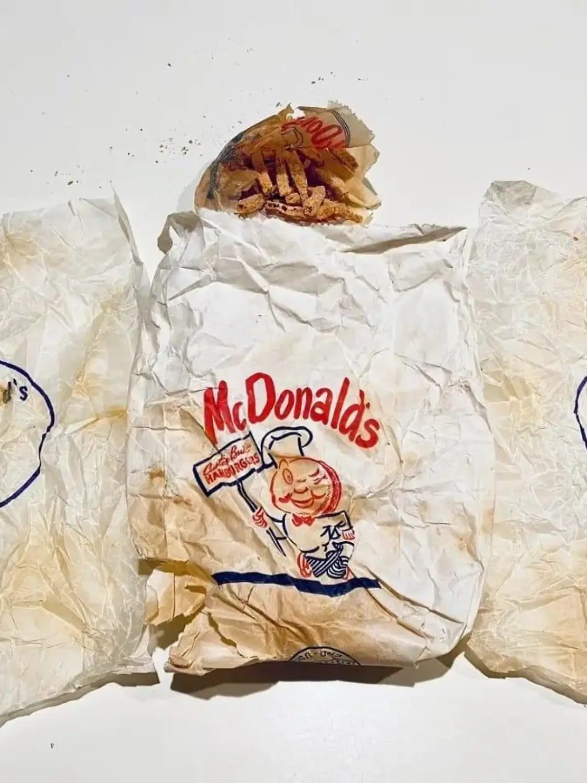 Das 63 Jahre alte Happy Meal von McDonalds wurde in der Hauswand gefunden.