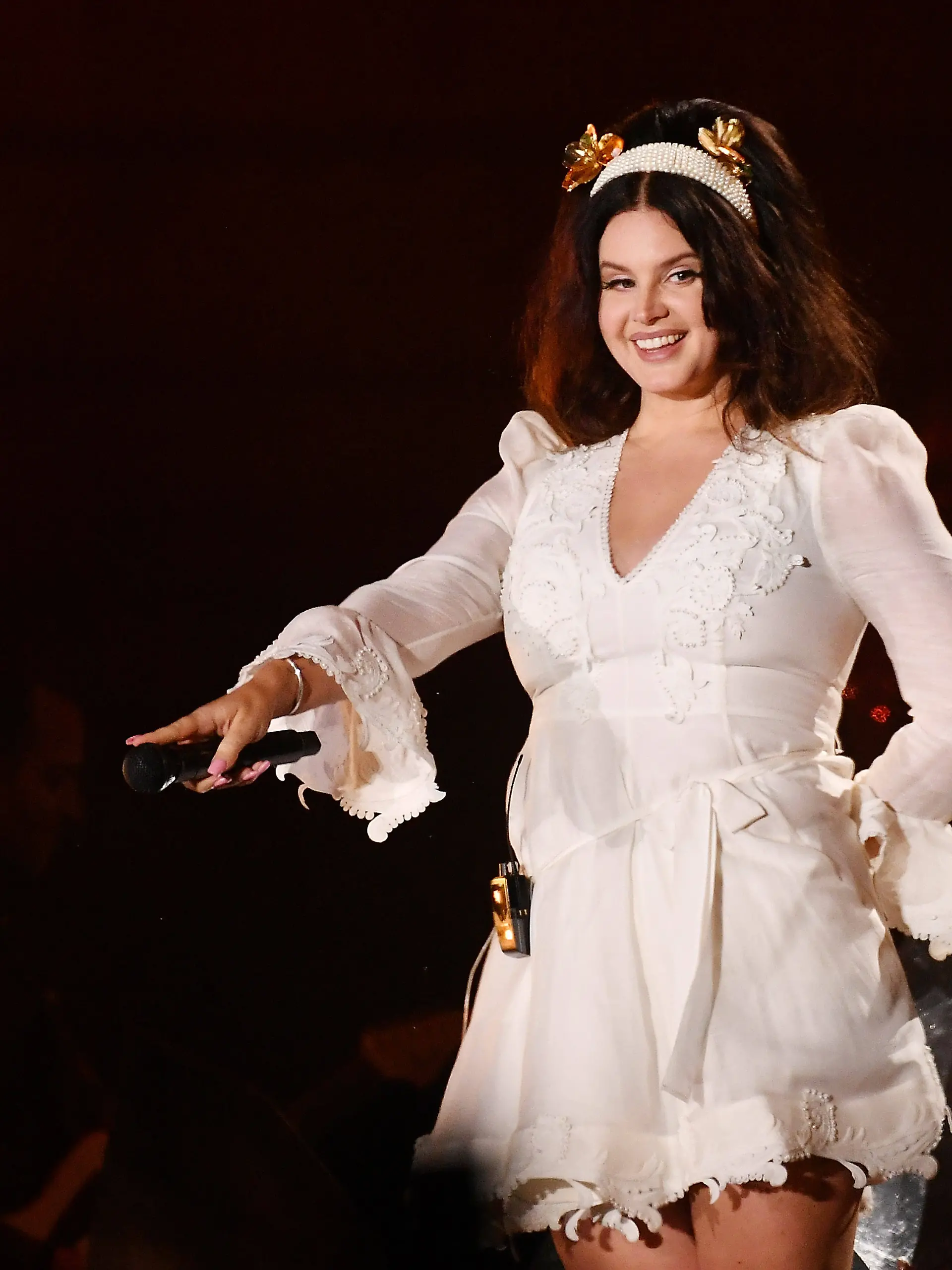 Bild zu: "Überraschung! Sängerin Lana Del Rey hat geheiratet"