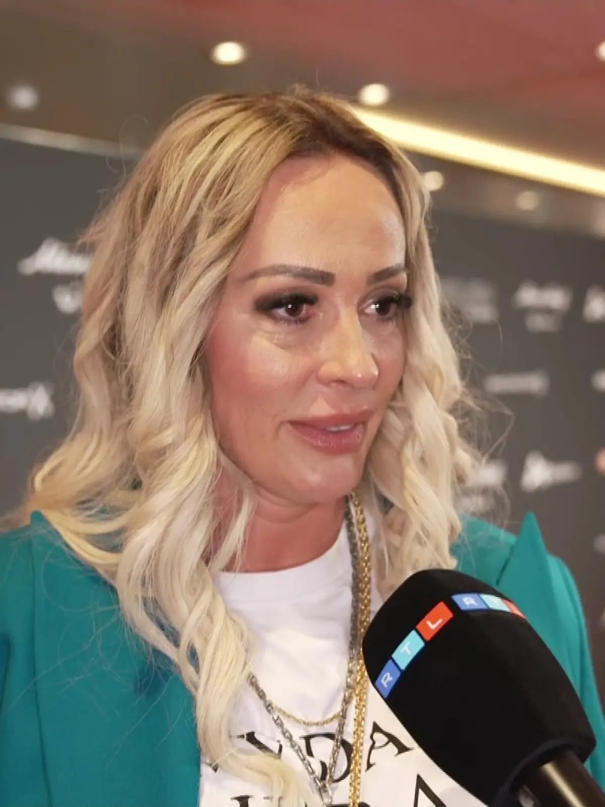 Cora Schumacher macht kein Geheimnis draus, wie es ihr aktuell geht.