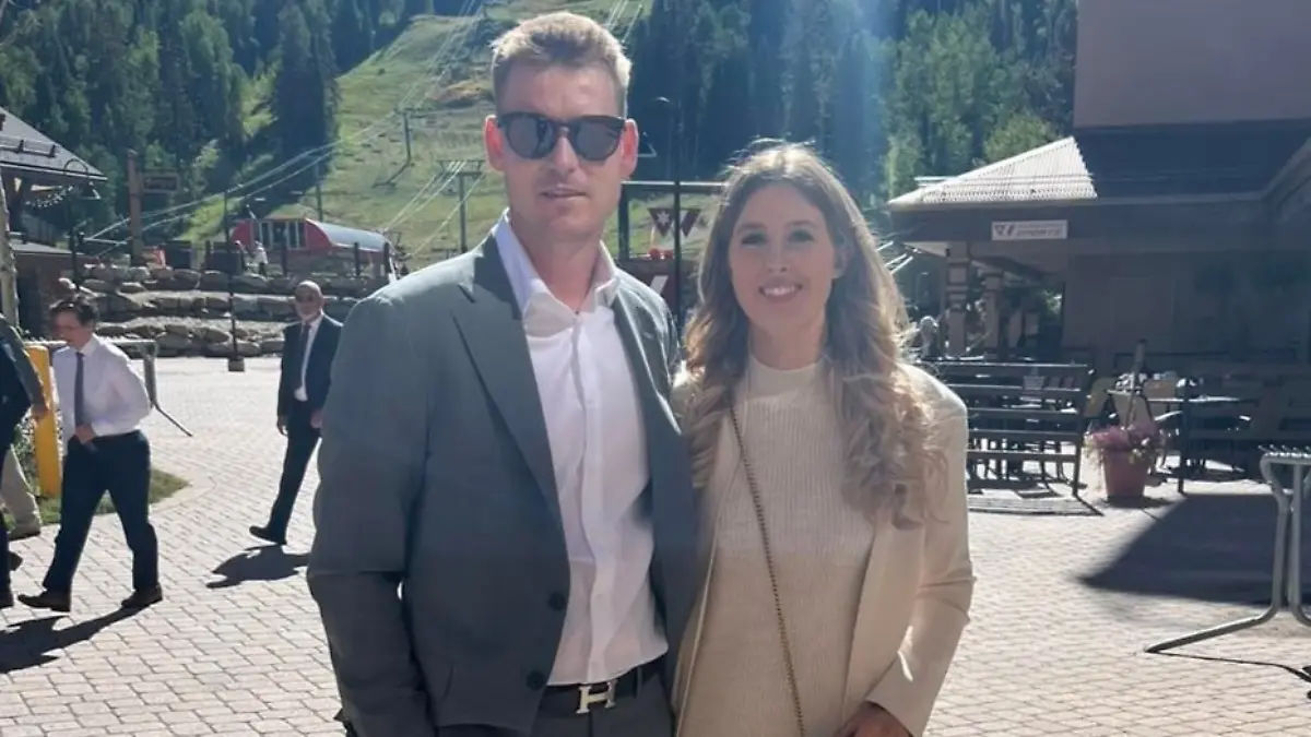 Ab jetzt für immer Iain Bethke und Gina Schumacher heiraten