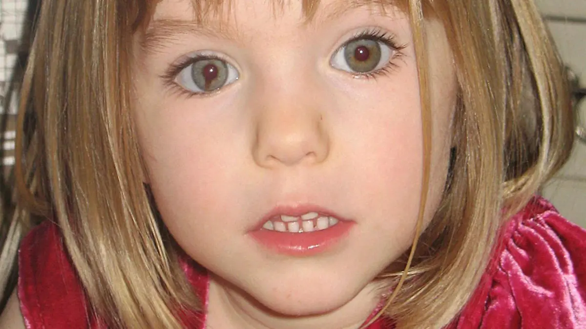 ARCHIV - 03.06.2020, ---: Madeleine "Maddie" McCann auf einem undatierten Kinderfoto vor ihrem Verschwinden 2007. Der Mordverdächtige im Fall Maddie bleibt noch für längere Zeit im Gefängnis. Der Bundesgerichtshof (BGH) verwarf seine Revision gegen ein Ende 2019 ergangenes Urteil wegen der Vergewaltigung einer US-Amerikanerin, wie am 20.11.2020 in Karlsruhe mitgeteilt wurde. Foto: ---/PA / AP/dpa - ACHTUNG: Verwendung nur bis zum 16. Juni 2020 +++ dpa-Bildfunk +++
