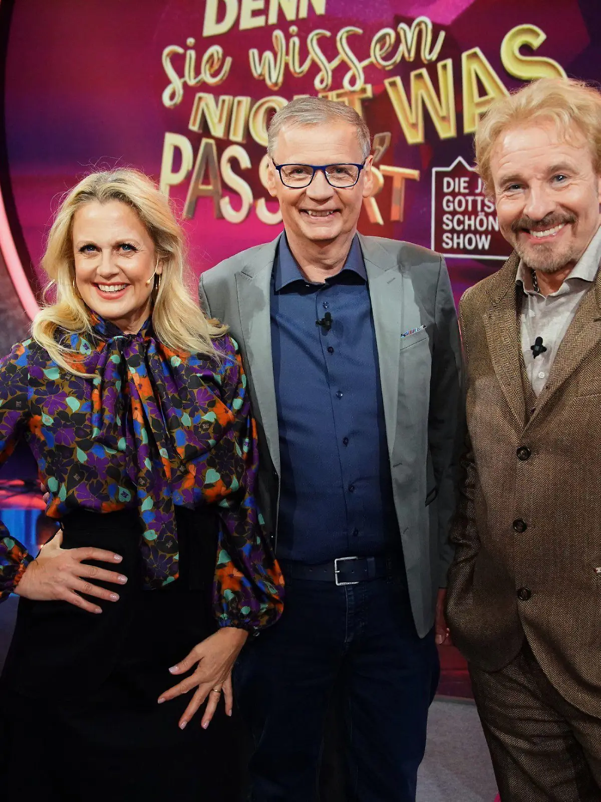Barbara Schöneberger, Günther Jauch (M.) und Thomas Gottschalk. (Archivfoto)

Die Verwendung des sendungsbezogenen Materials ist nur mit dem Hinweis und Verlinkung auf RTL+ gestattet.