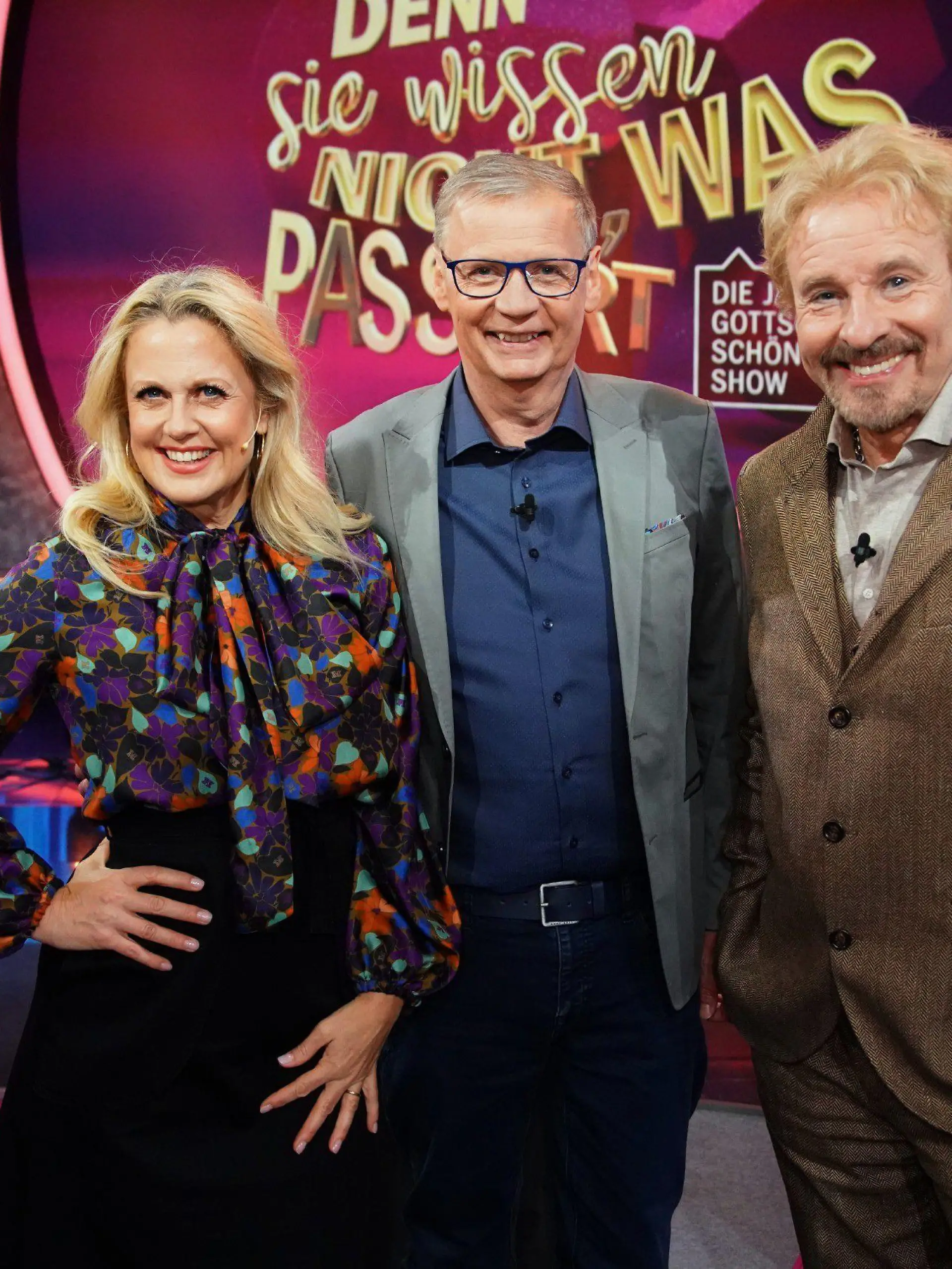 Barbara Schöneberger, Günther Jauch (M.) und Thomas Gottschalk. (Archivfoto)

Die Verwendung des sendungsbezogenen Materials ist nur mit dem Hinweis und Verlinkung auf RTL+ gestattet.