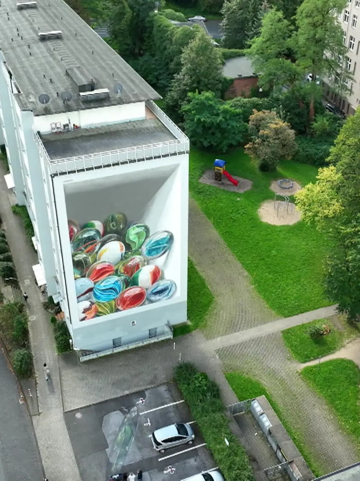 Bild zu: "Stadt schöner durch Kunst?"