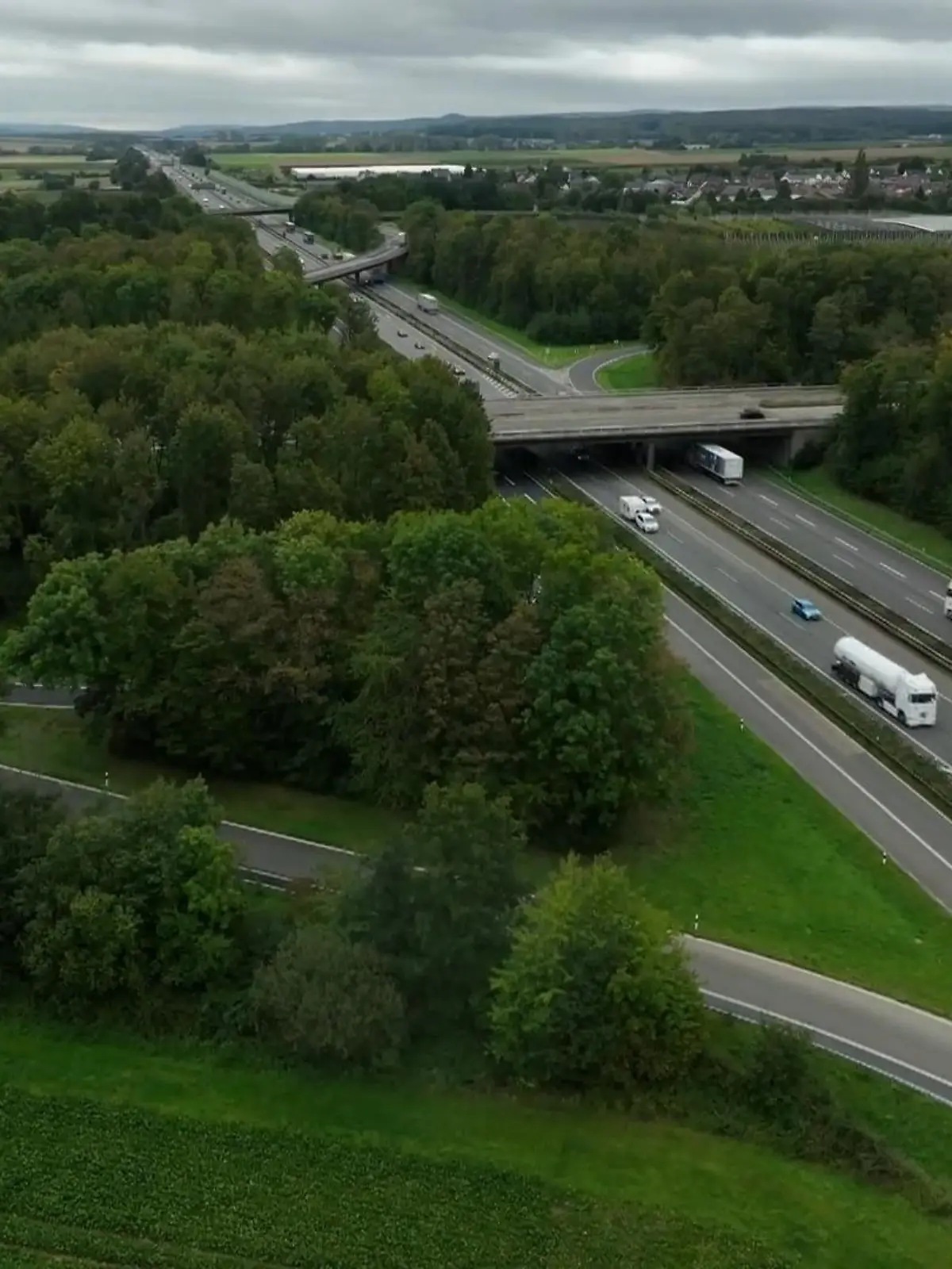 Bild zu: "Marode Autobahnbrücken in NRW"
