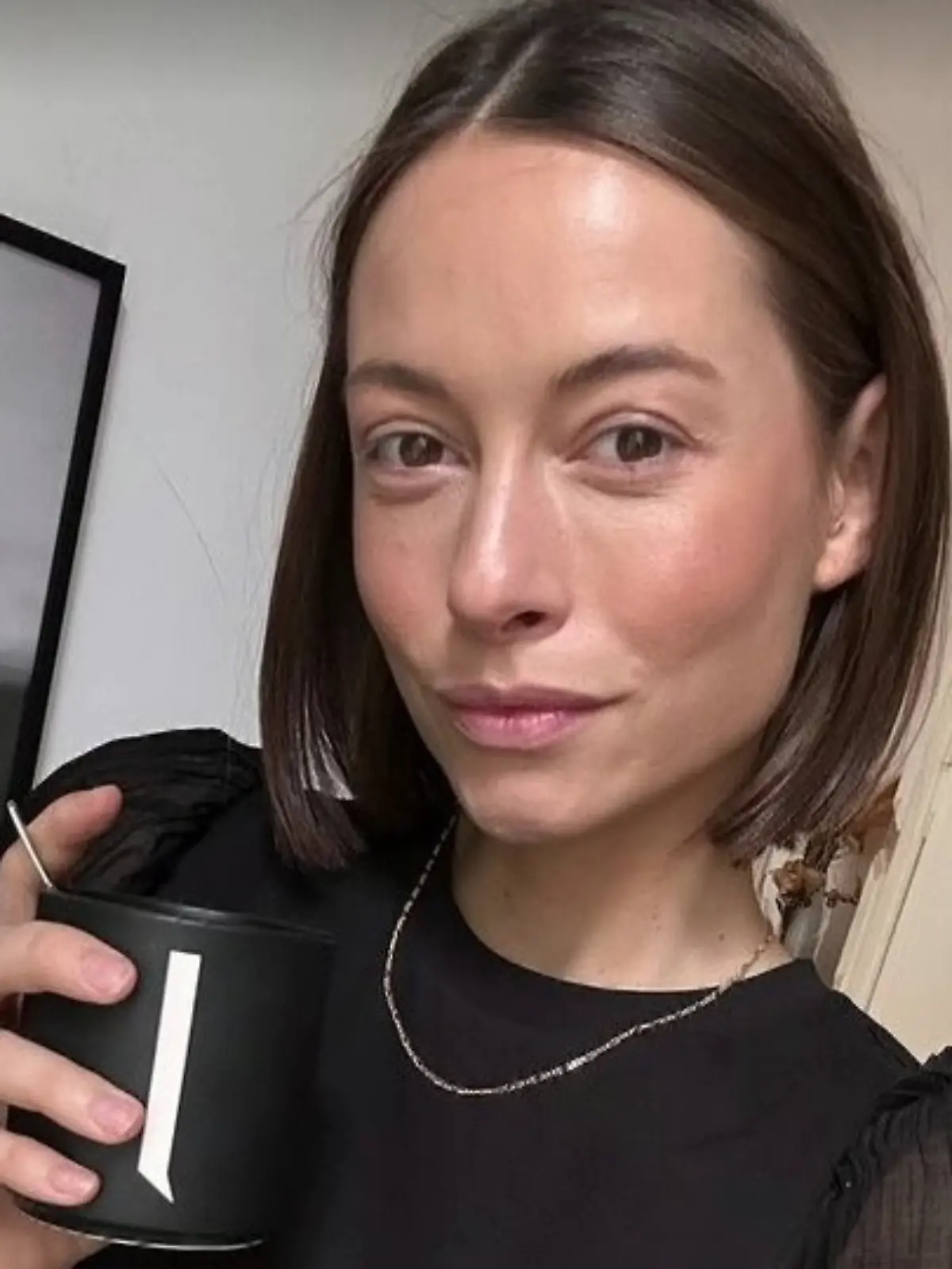 Bild zu: "Jenny Lange bekommt Hass-Kommentare – wegen ihres After-Baby-Bodys "
