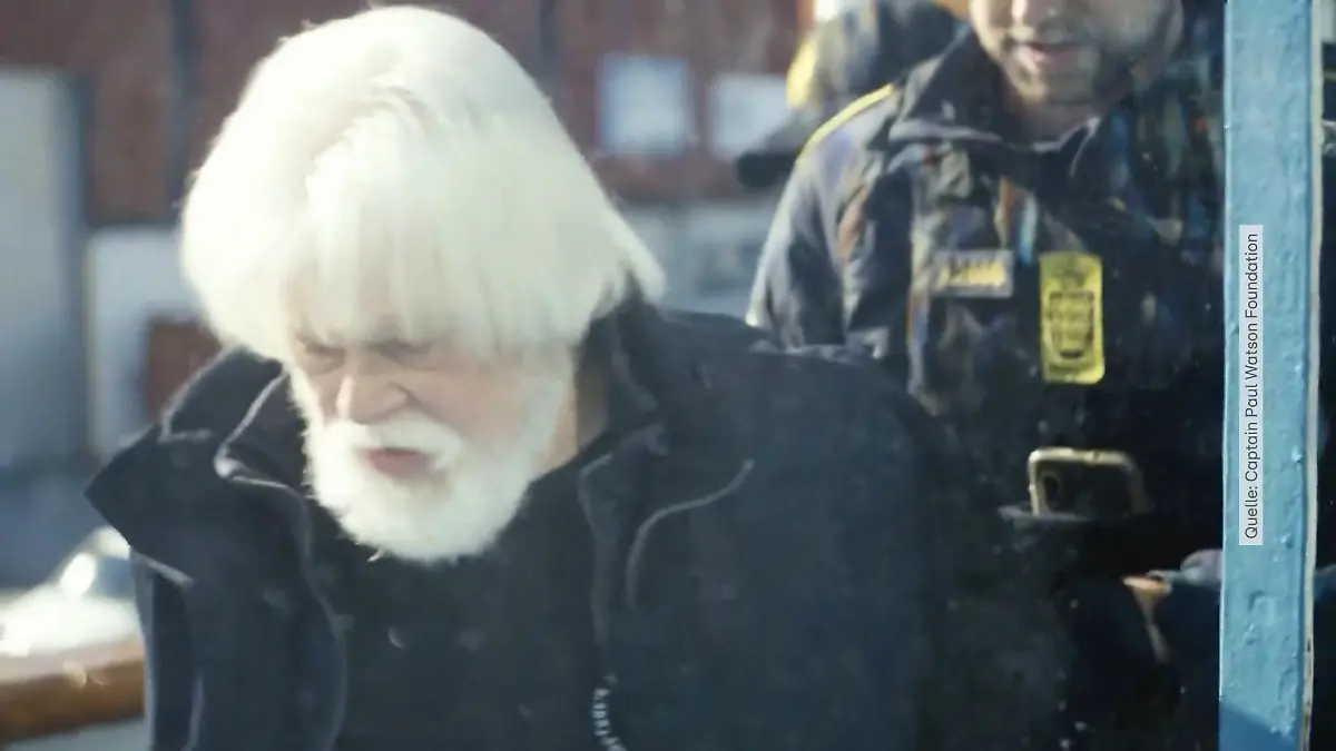 Paul Watson bei seiner Verhaftung