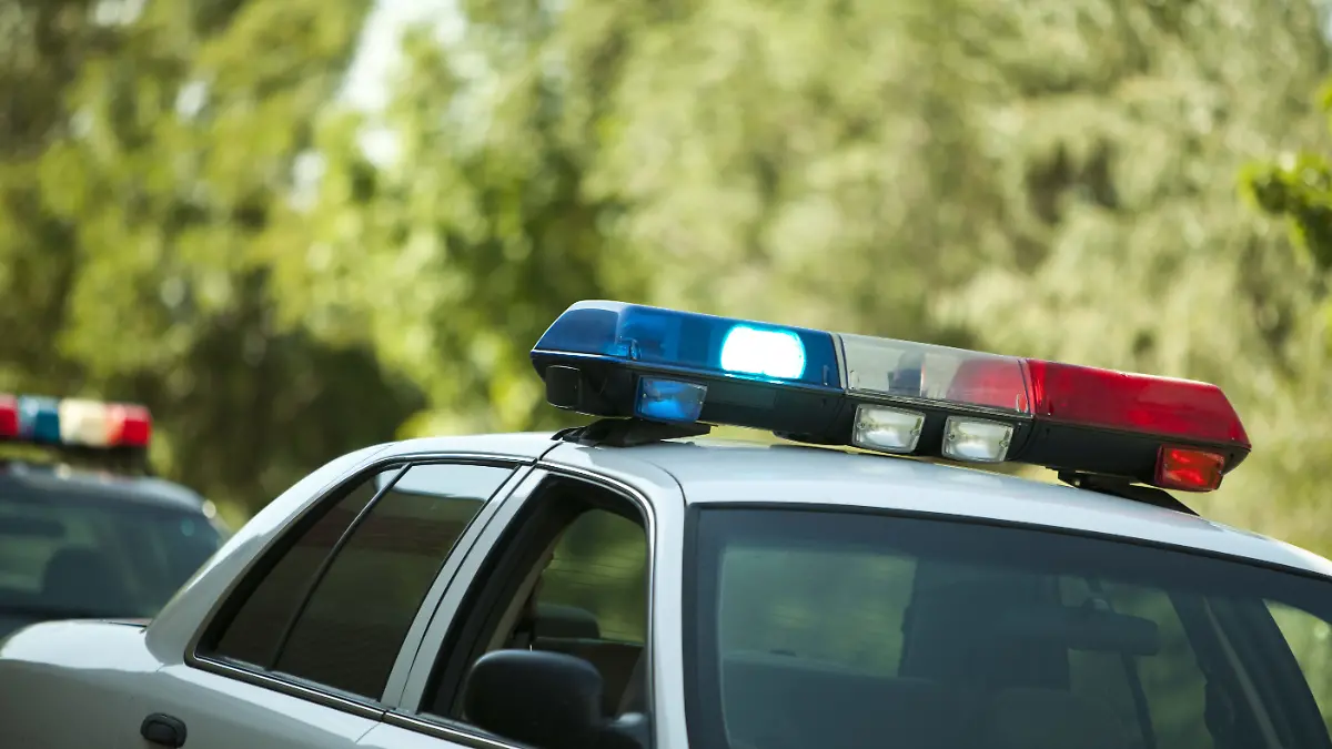 USA, police car with lights on