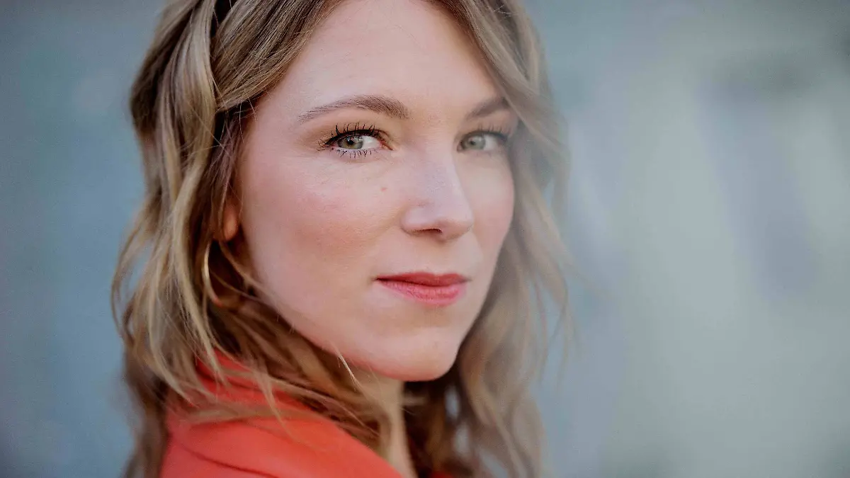 GZSZ-Star und Sängerin Iris Mareike Steen geht auf Oktober-Tour